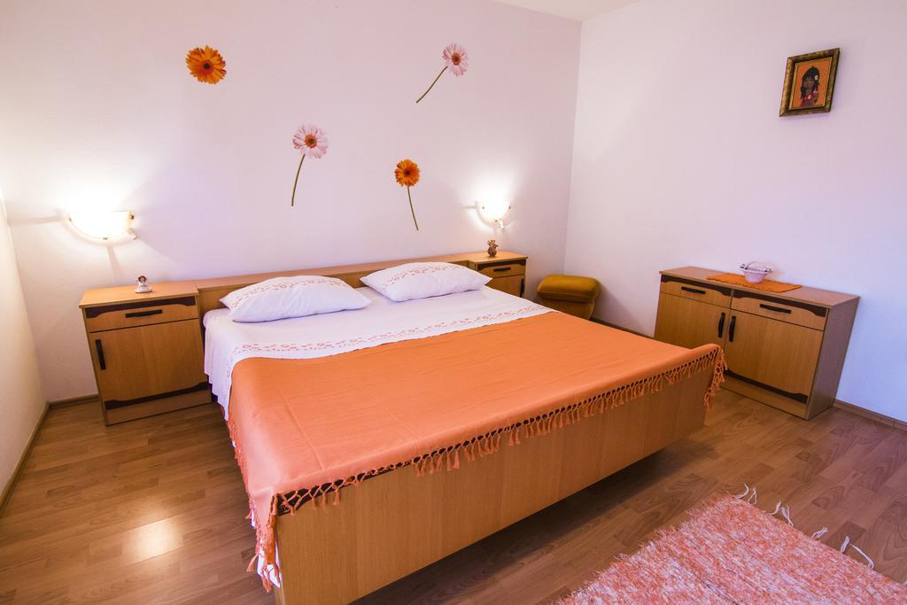 סלאטינה Apartment Miranda מראה חיצוני תמונה